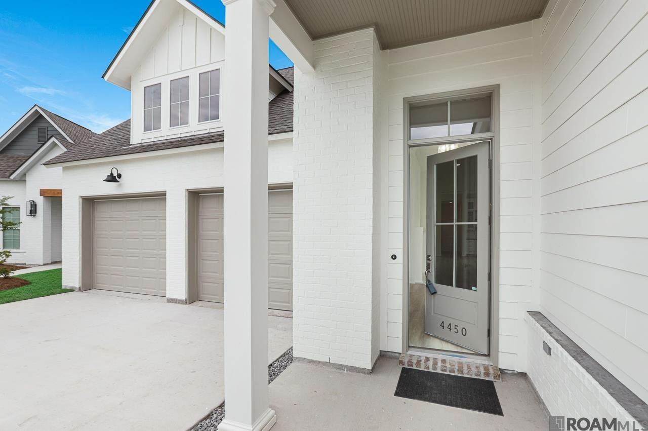 4316 Camargue Avenue, Baton Rouge, LA 70820 Main Photo