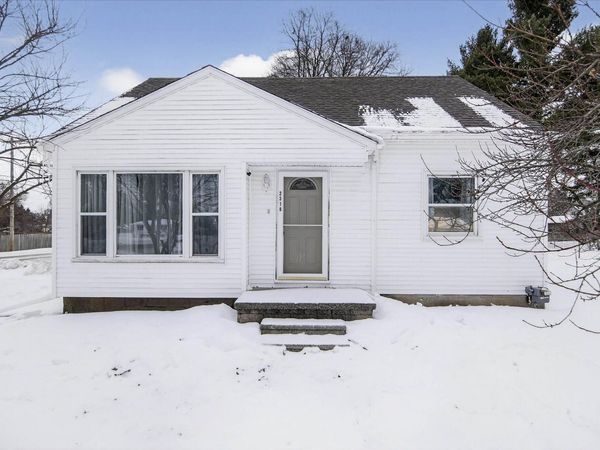 2318 Westminster Boulevard, Jackson, MI 49202