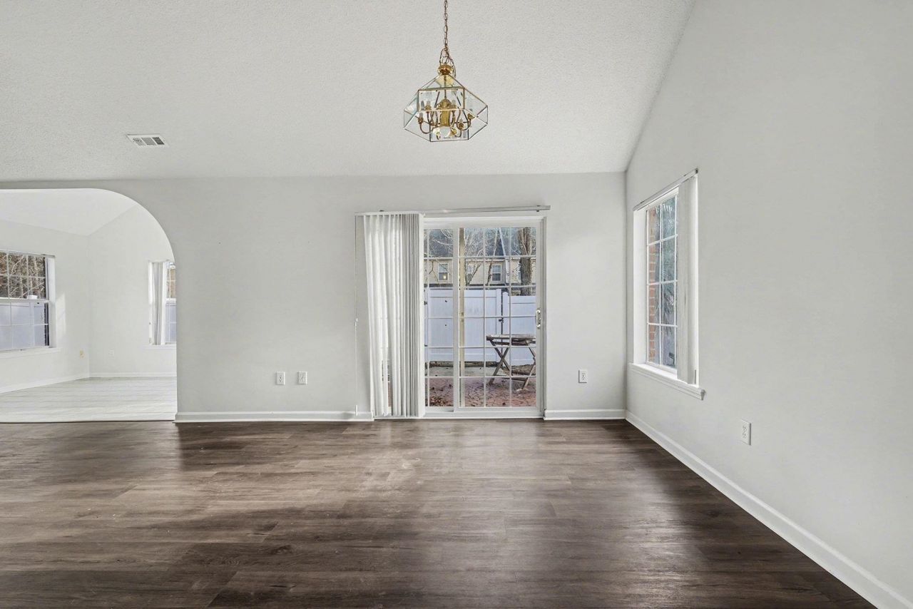 4602 Mandi Ave. Photo 11