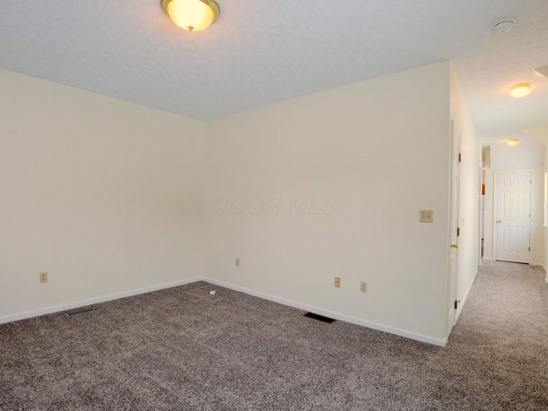 130 W Fair Avenue, Lancaster, OH 43130 Photo 3