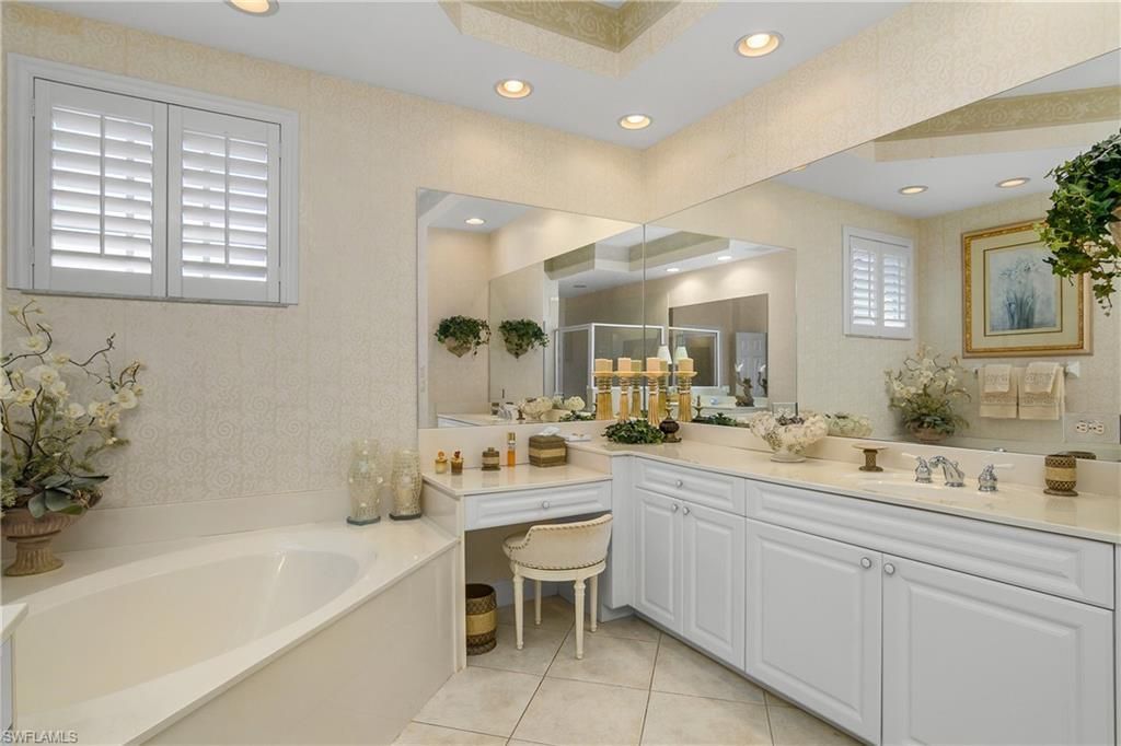 9540 Cypress Hammock Cir, Unit 201, Estero, FL 34135 Photo