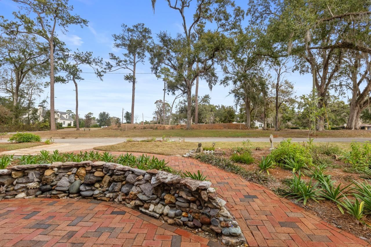 1003 Maple Drive, Tallahassee, FL 32301 Photo