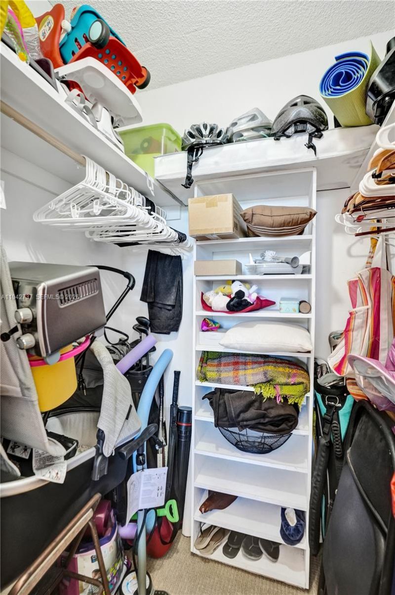 300 Bayview Dr, Unit 1110, Sunny Isles Beach, FL 33160 Photo