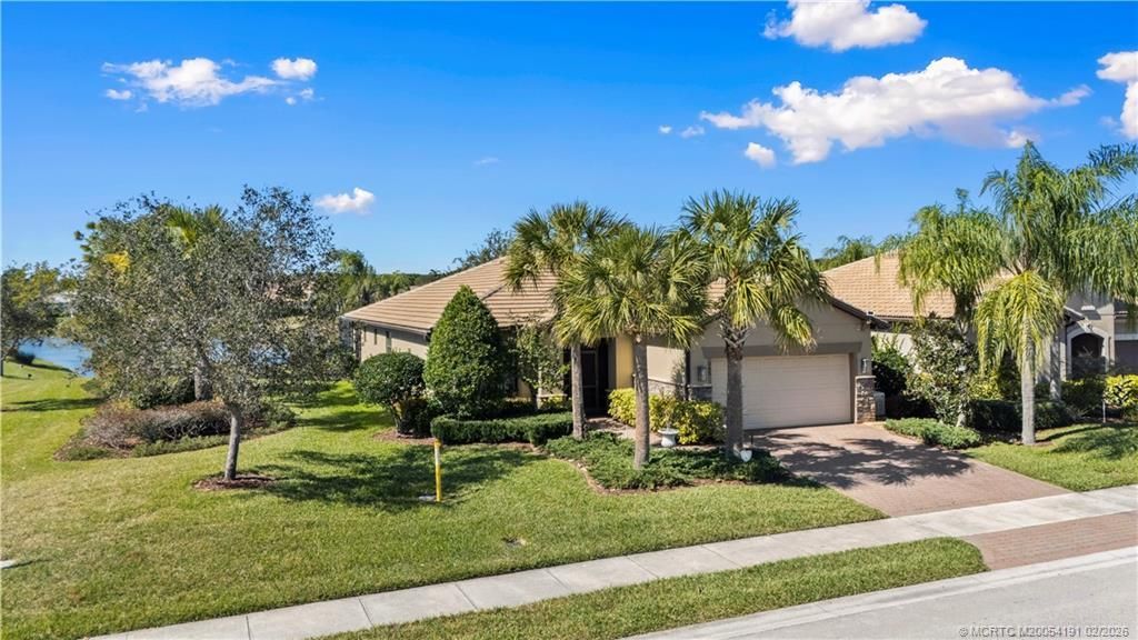 255 SE Courances Drive, Port Saint Lucie, FL 34984 Photo