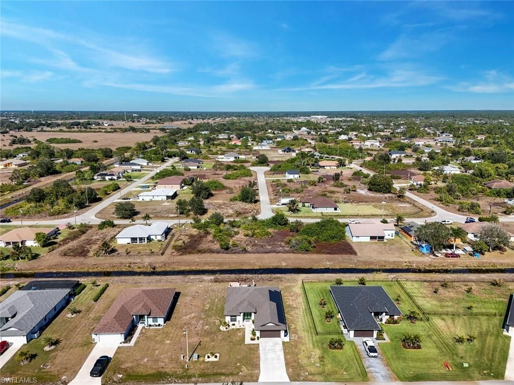 633 Carrillon Ave S, Lehigh Acres, FL 33974 Photo