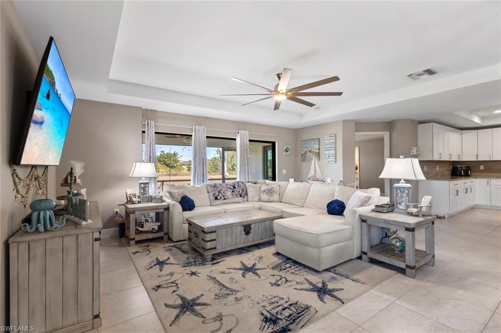 633 Carrillon Ave S, Lehigh Acres, FL 33974 Photo