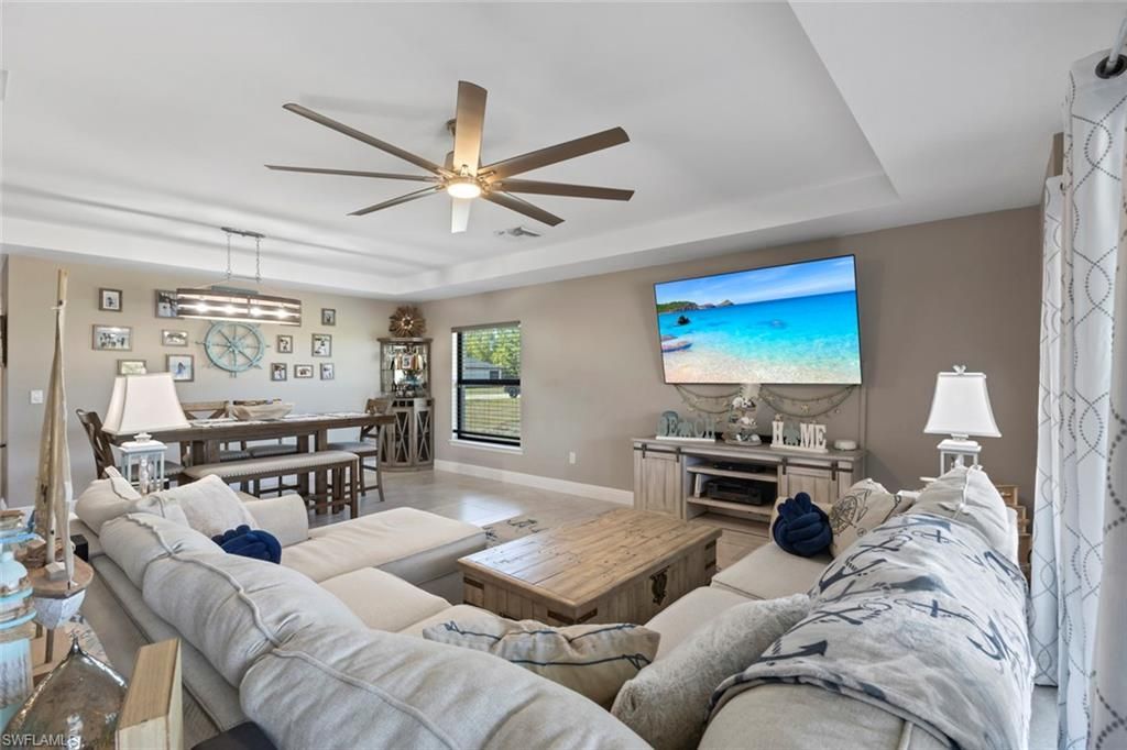 633 Carrillon Ave S, Lehigh Acres, FL 33974 Photo