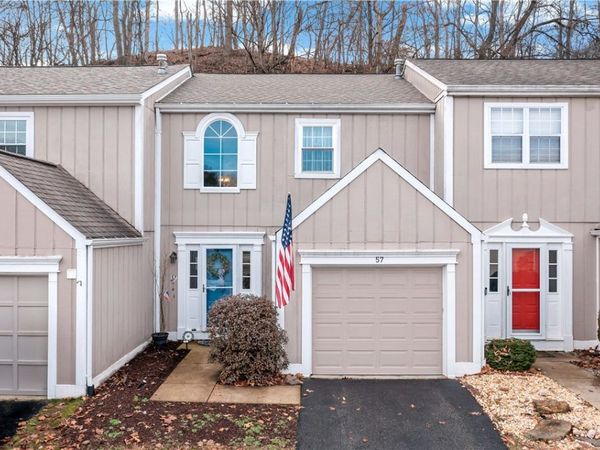 57 New London Lane, Oakmont, PA 15139