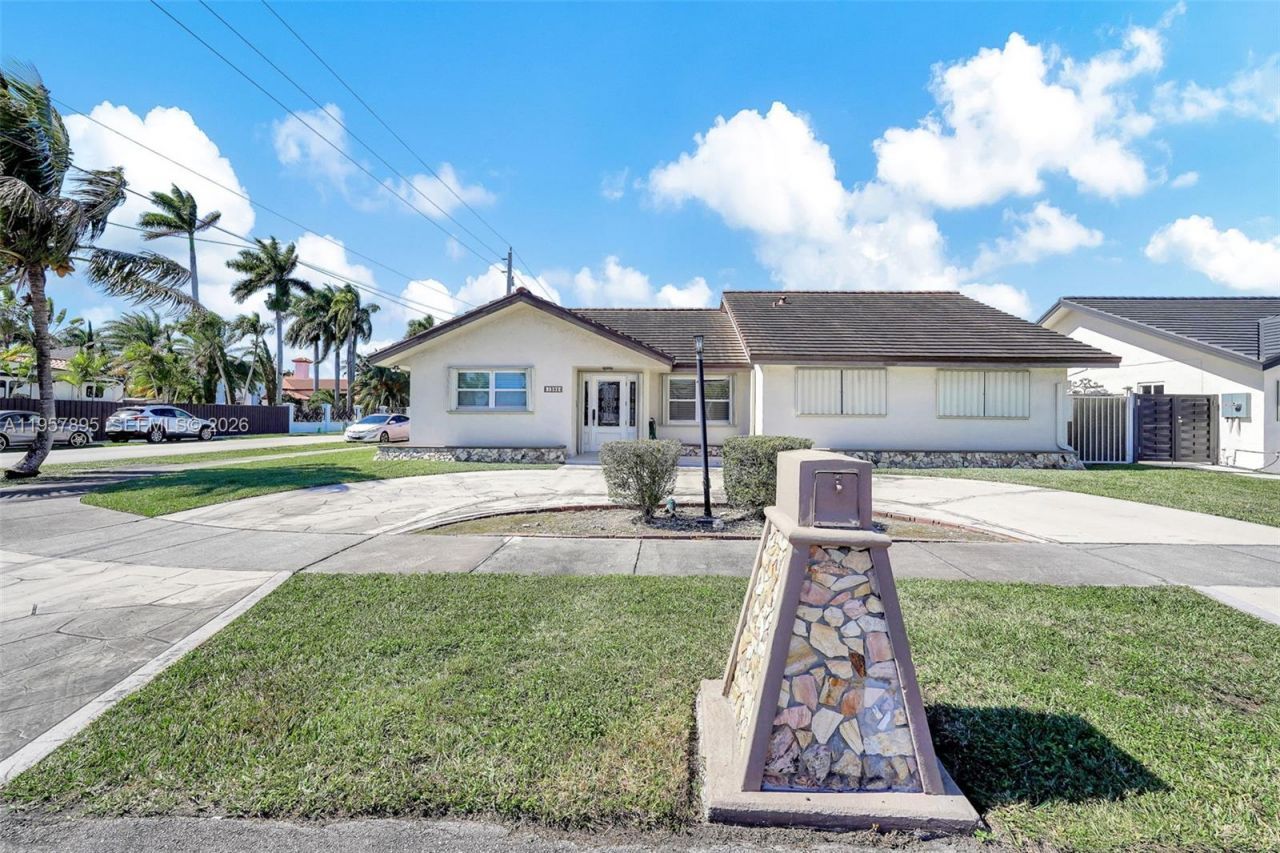 1992 SW 139th Ct, Miami, FL 33175 Photo