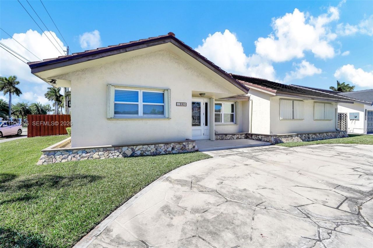 1992 SW 139th Ct, Miami, FL 33175 Photo