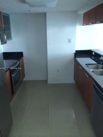 1800 N Bayshore Dr, Unit 2409, Miami, FL 33132 Photo