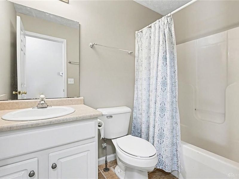 26 Southard Lane, West Carrollton, OH 45449 Photo 8