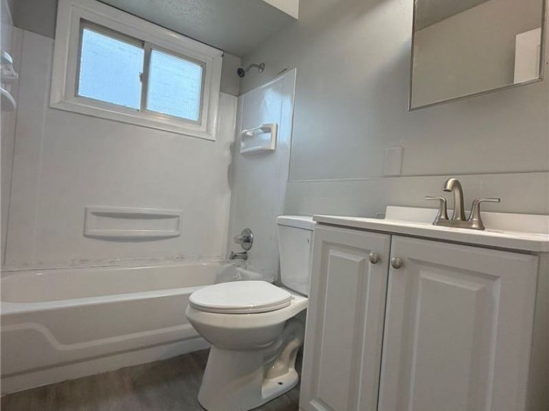 4180 E 148th Street, Cleveland, OH 44128 Photo 4