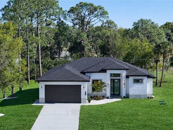 5027 Gunn CIR, LABELLE, FL 33935