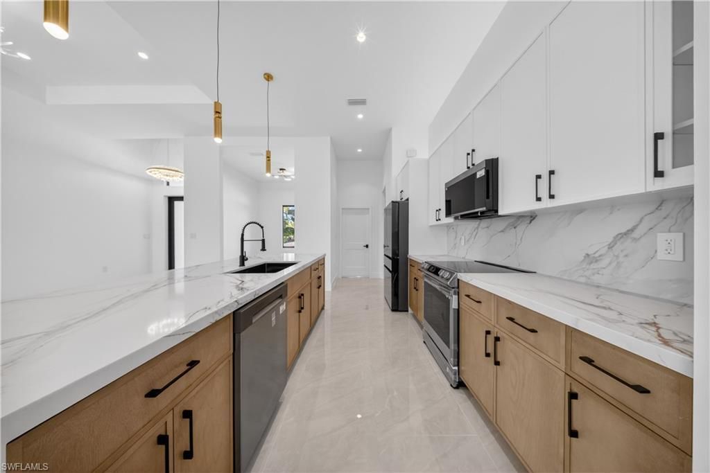 5027 Gunn Cir, Labelle, FL 33935 Photo