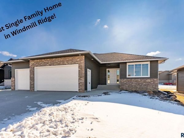 8709 W Rathburn St, Sioux Falls, SD 57106