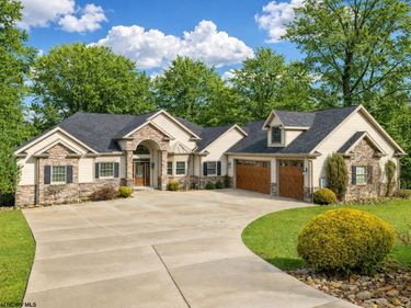 2063 Anna Furnace Circle, Morgantown, WV 26508