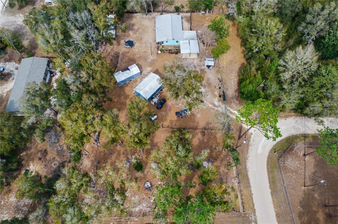 5710 NE 140th Court, Williston, FL 32696 Photo
