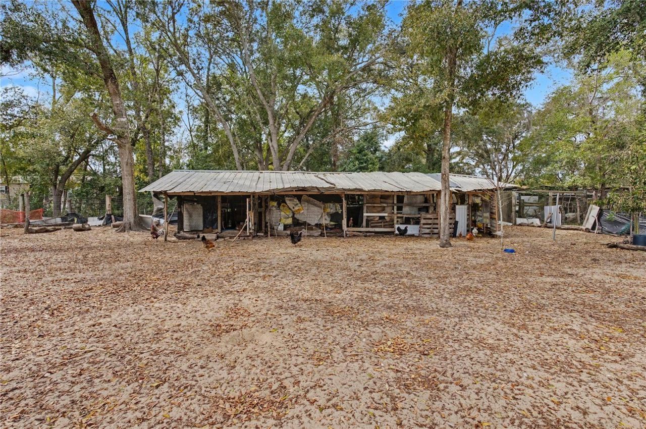 5710 NE 140th Court, Williston, FL 32696 Photo