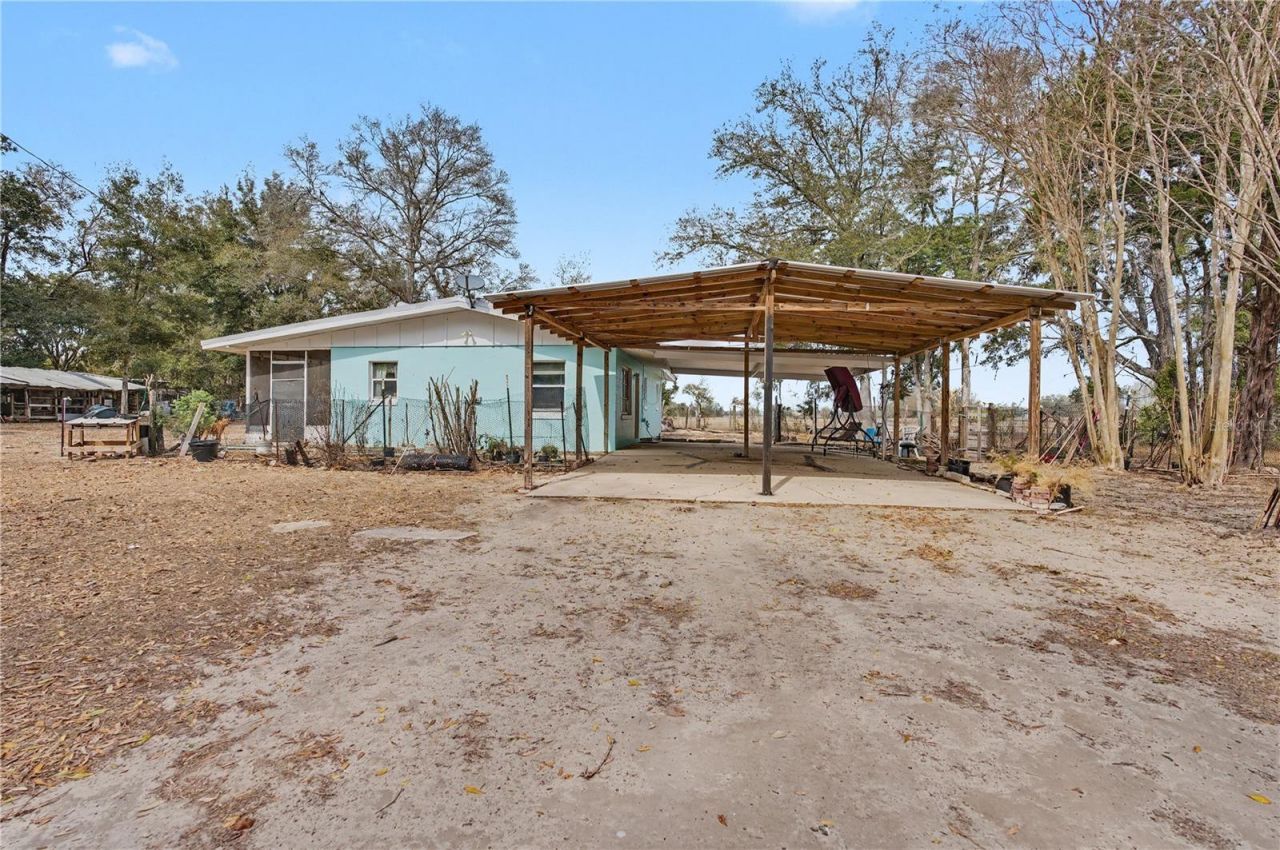 5710 NE 140th Court, Williston, FL 32696 Photo