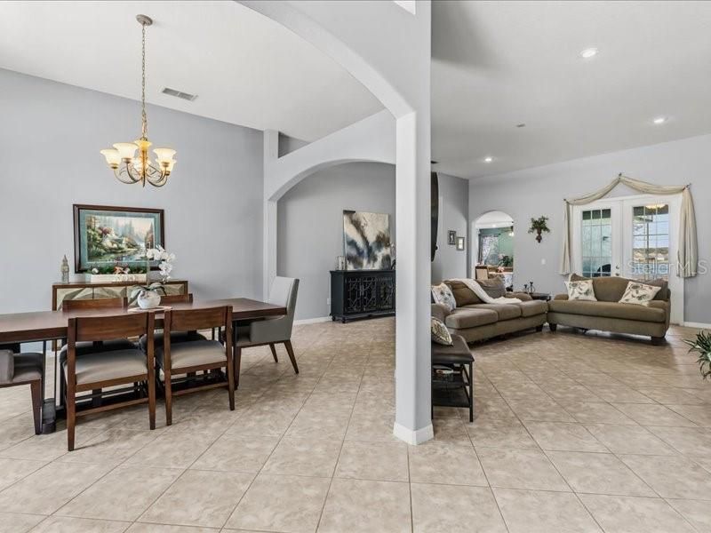 342 Osprey Lakes Circle, Chuluota, FL 32766 Photo