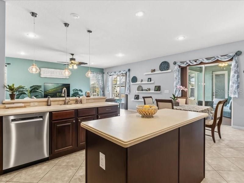 342 Osprey Lakes Circle, Chuluota, FL 32766 Photo