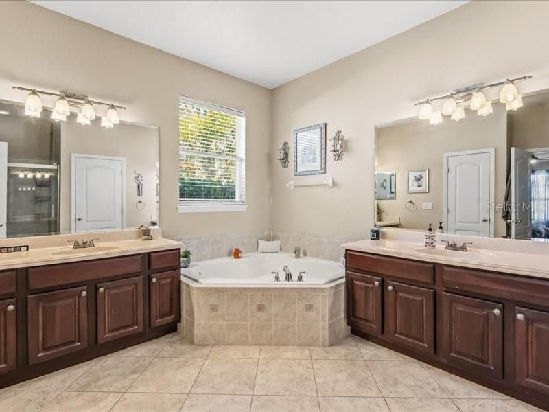 342 Osprey Lakes Circle, Chuluota, FL 32766 Photo