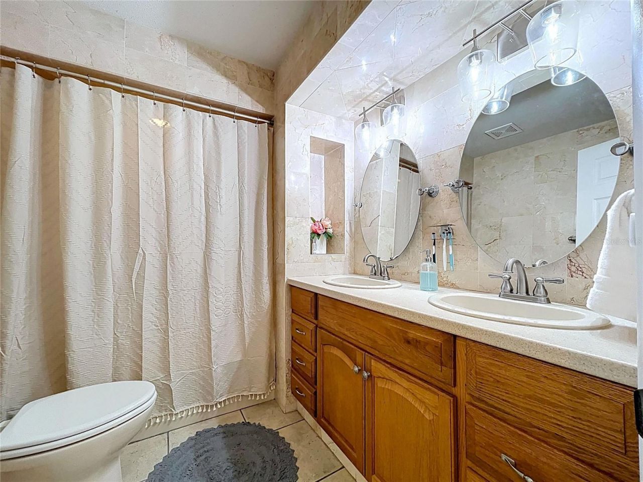 2646 Newport Avenue, Lakeland, FL 33803 Photo