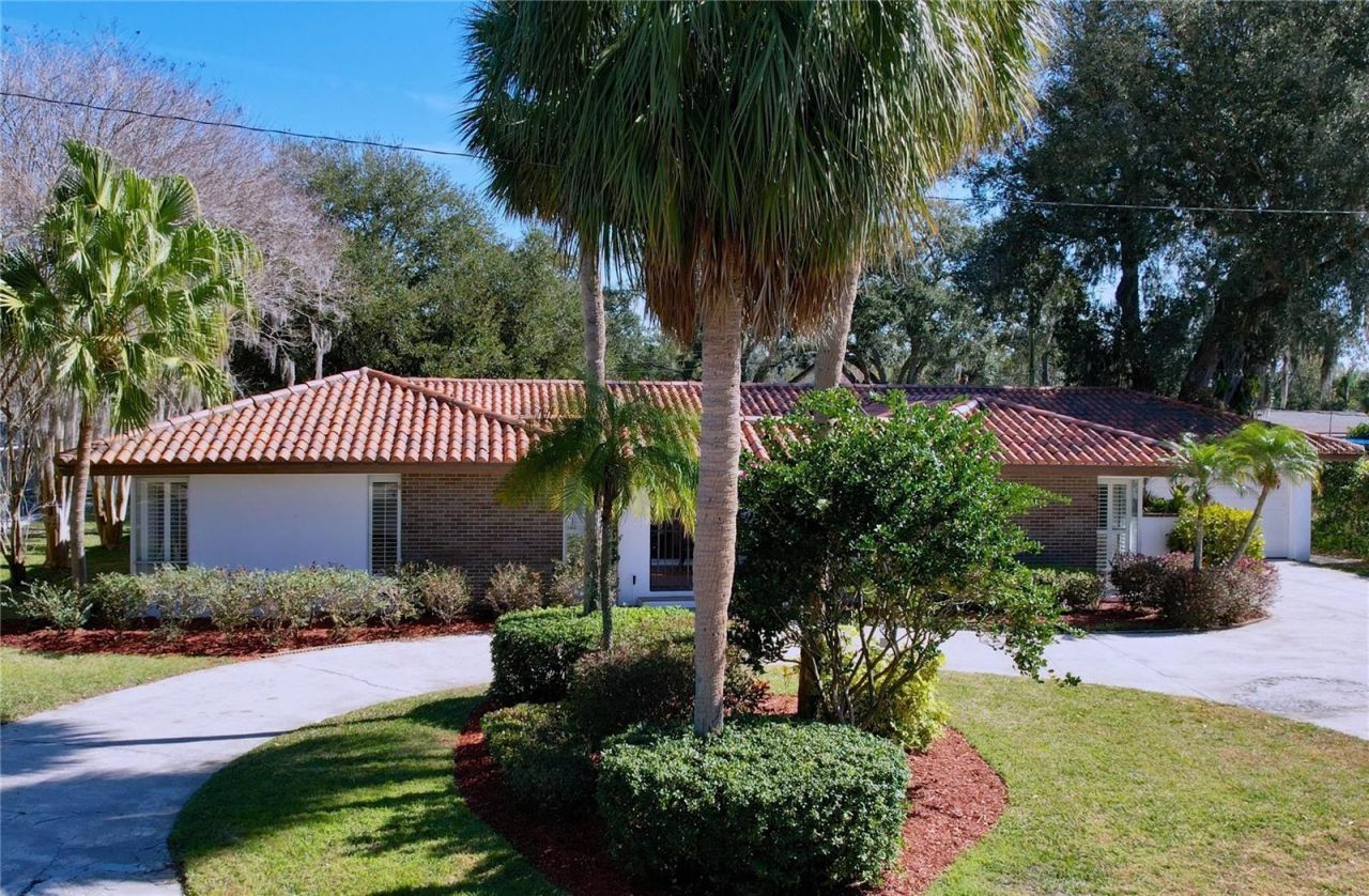 2646 Newport Avenue, Lakeland, FL 33803 Photo