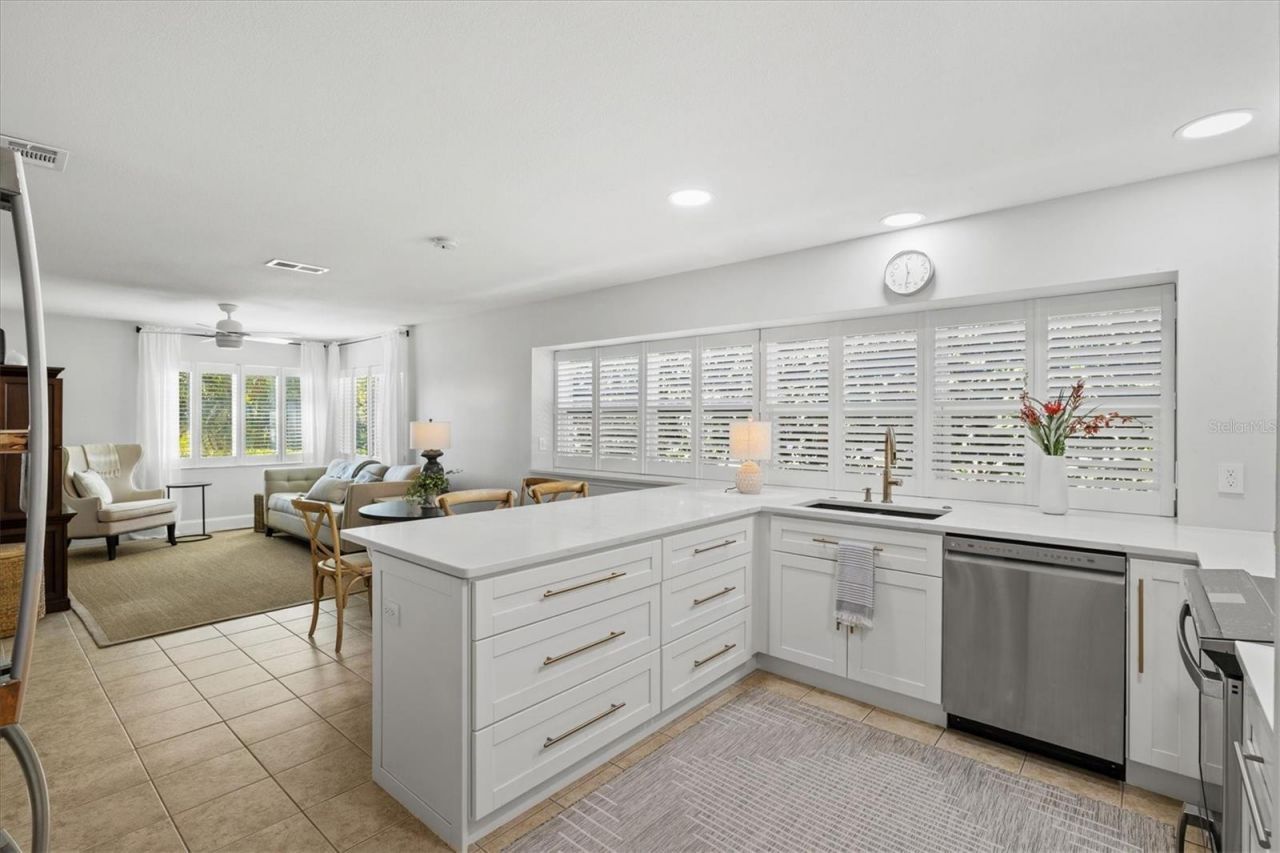 4706 Dundee Drive, Bradenton, FL 34210 Photo