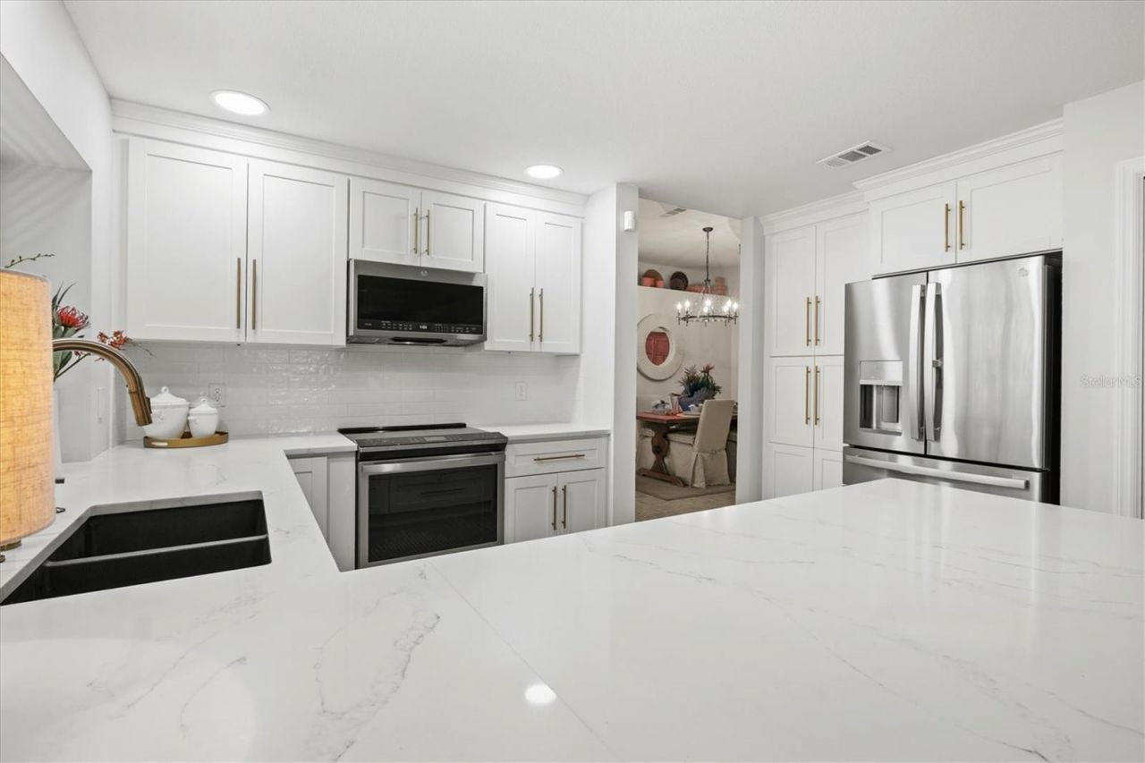 4706 Dundee Drive, Bradenton, FL 34210 Photo