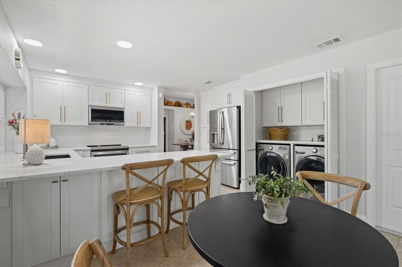 4706 Dundee Drive, Bradenton, FL 34210 Photo