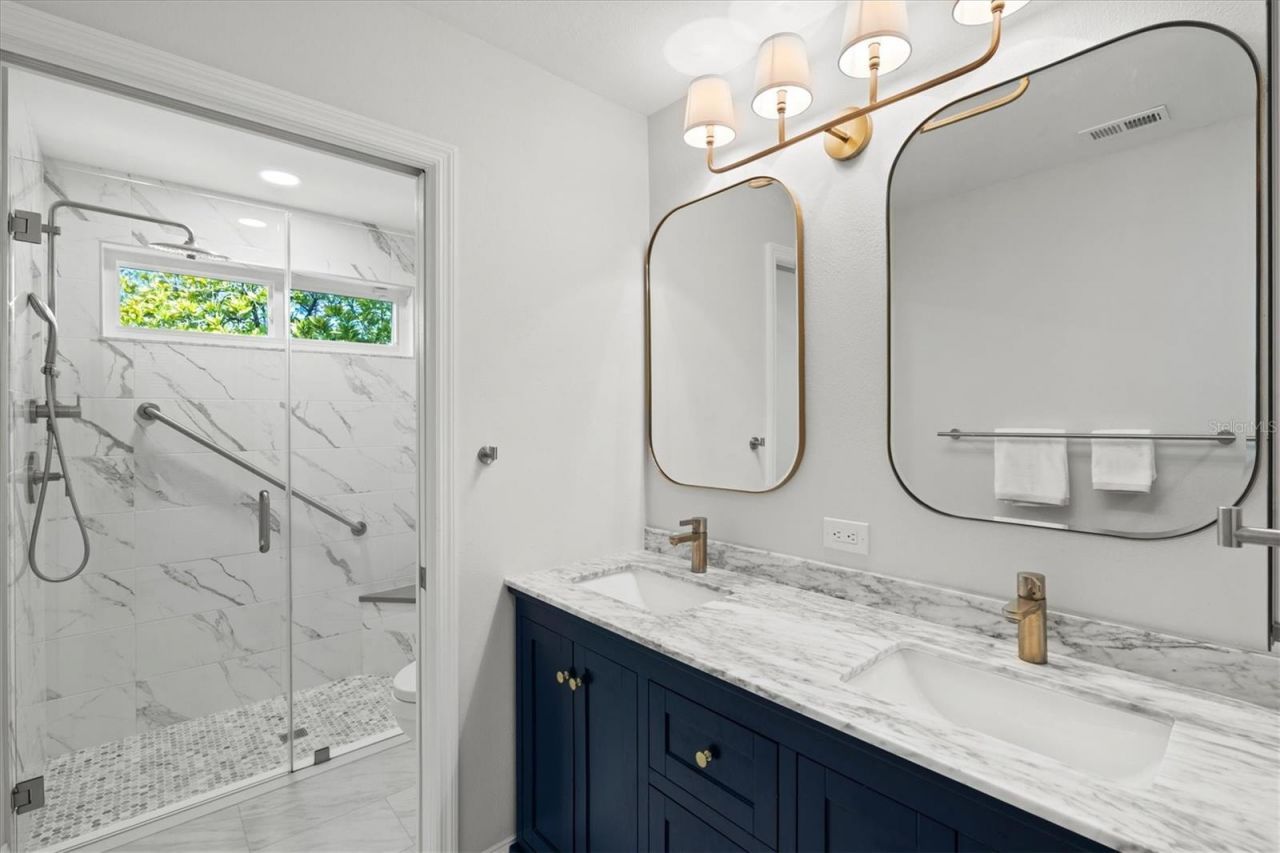 4706 Dundee Drive, Bradenton, FL 34210 Photo