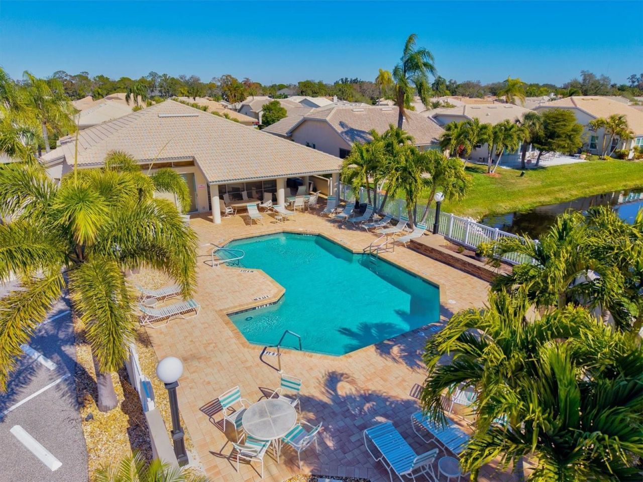 4706 Dundee Drive, Bradenton, FL 34210 Photo