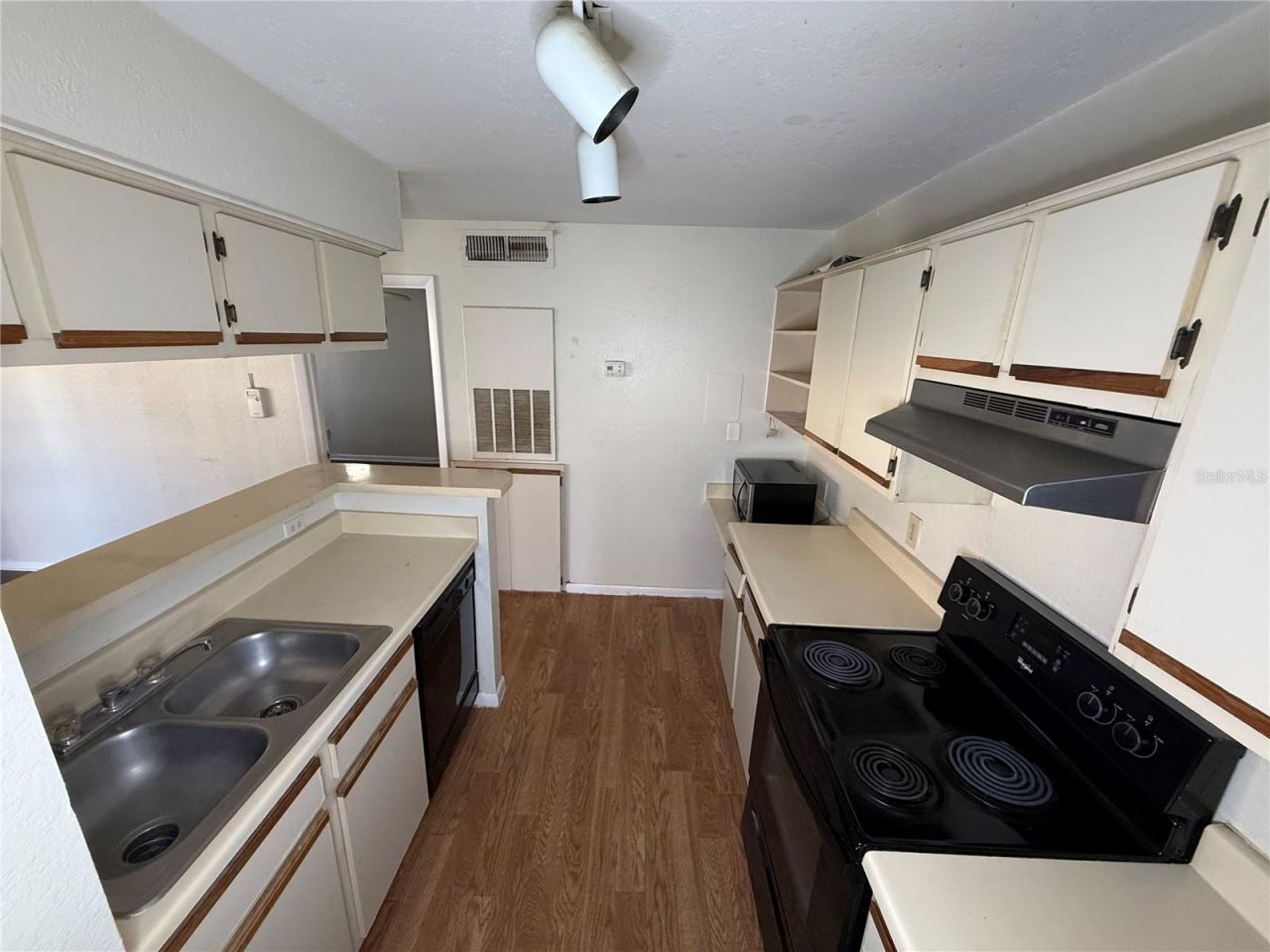 5500 Devonbriar Way, Unit 104, Orlando, FL 32822 Photo