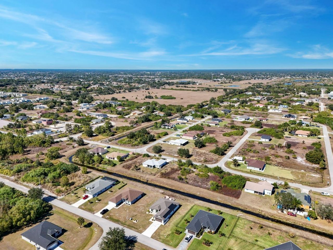 633 Carrillon Avenue S, Lehigh Acres, FL 33974 Photo