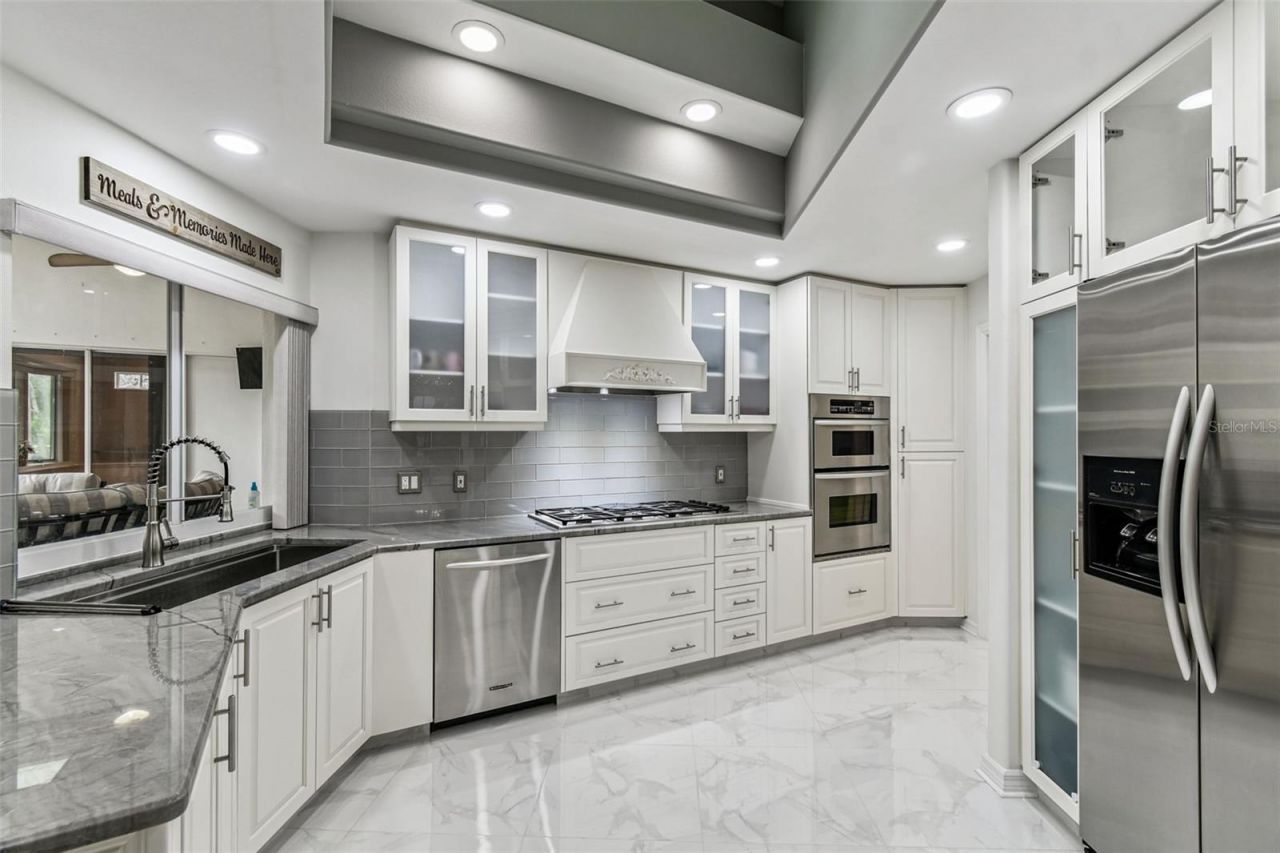 1705 Meyers Cove Drive, Tarpon Springs, FL 34689 Photo