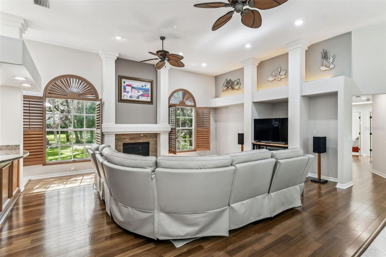 1705 Meyers Cove Drive, Tarpon Springs, FL 34689 Photo