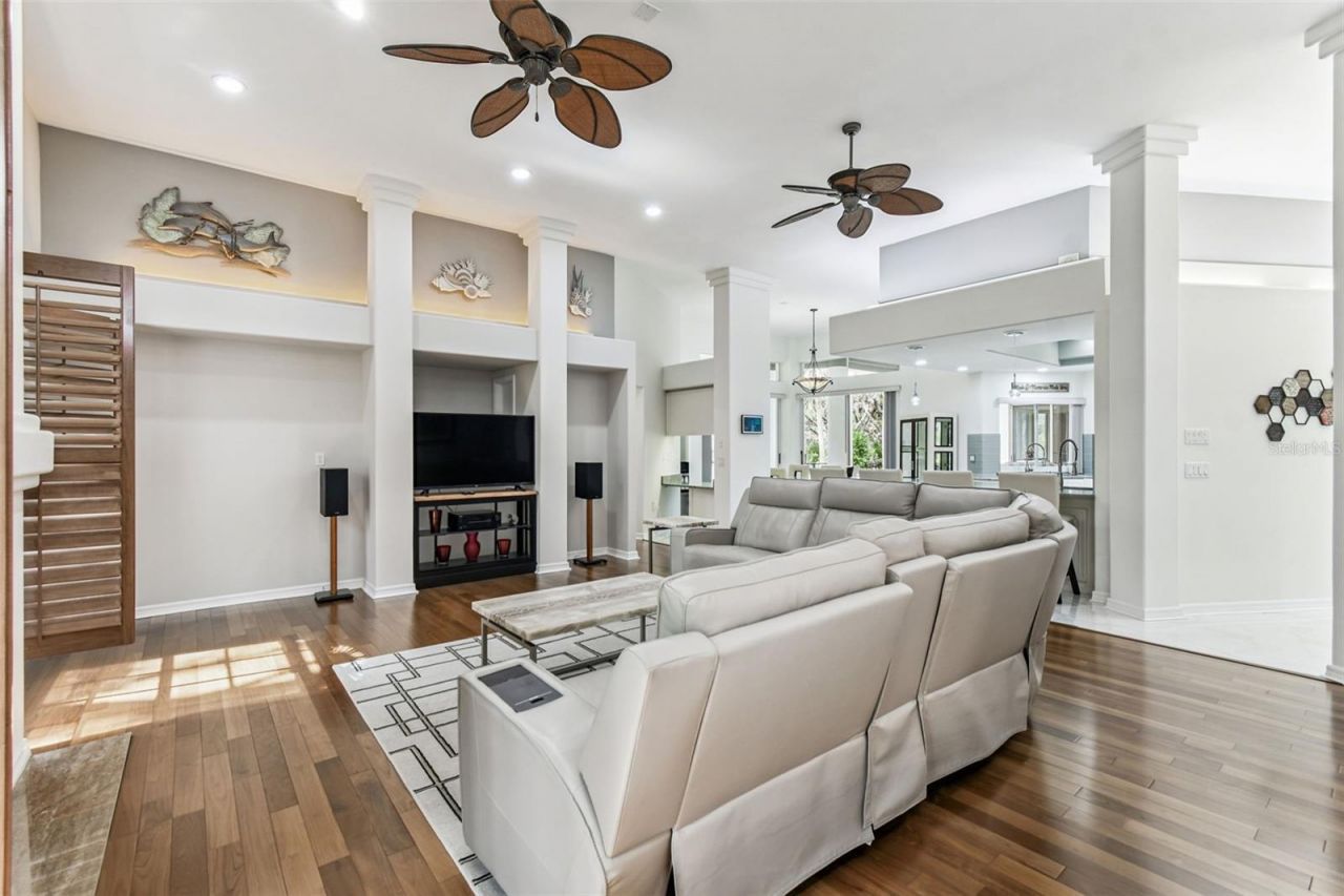 1705 Meyers Cove Drive, Tarpon Springs, FL 34689 Photo