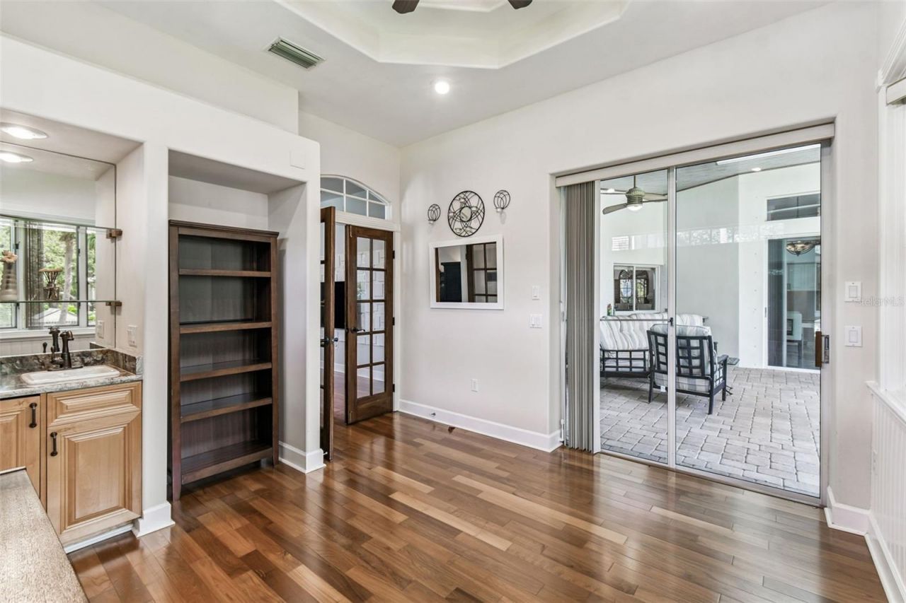 1705 Meyers Cove Drive, Tarpon Springs, FL 34689 Photo