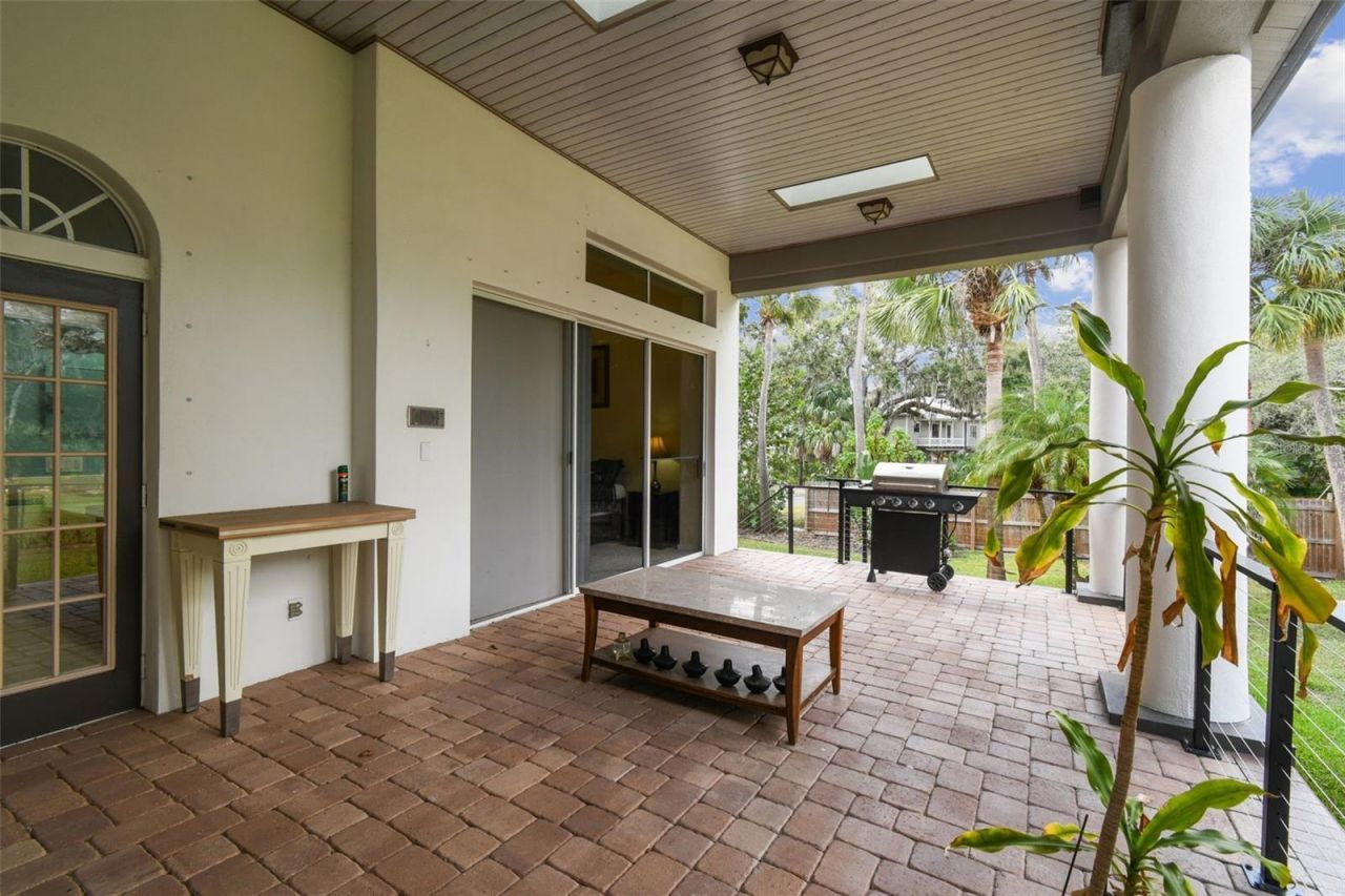 1705 Meyers Cove Drive, Tarpon Springs, FL 34689 Photo