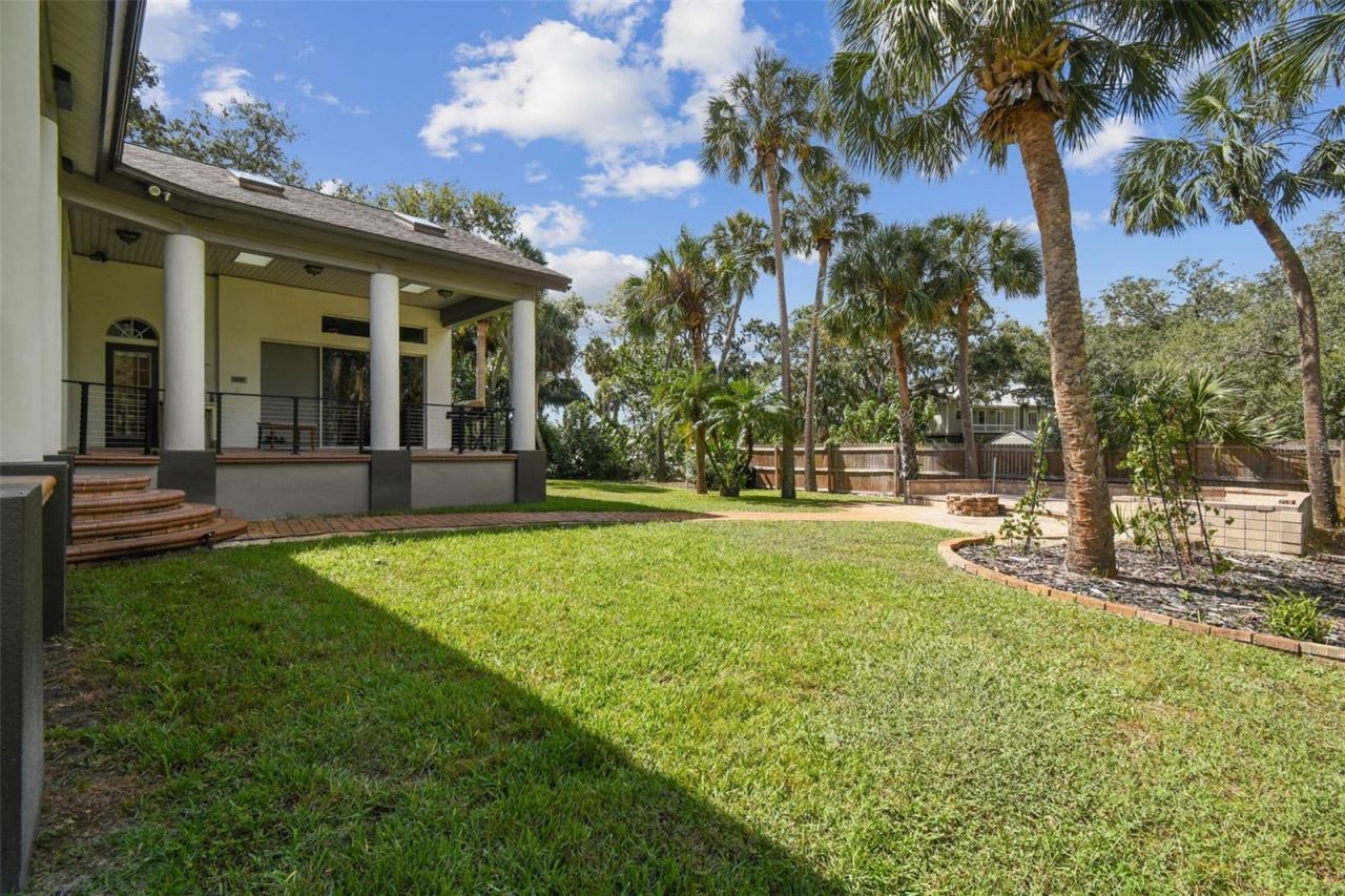 1705 Meyers Cove Drive, Tarpon Springs, FL 34689 Photo