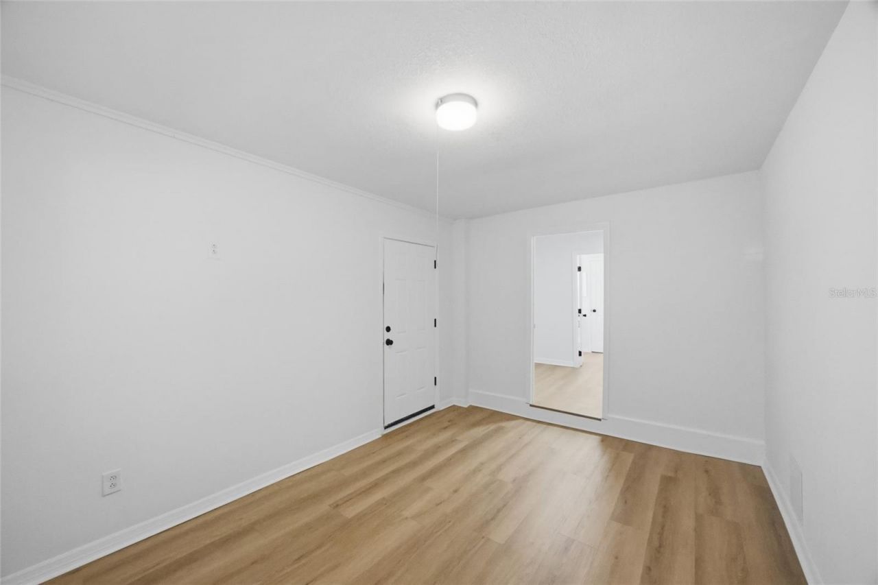 1812 E 99th Avenue, Tampa, FL 33612 Photo