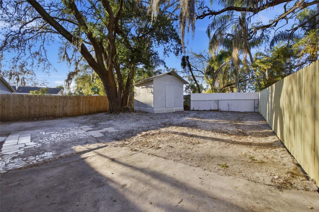 1812 E 99th Avenue, Tampa, FL 33612 Photo