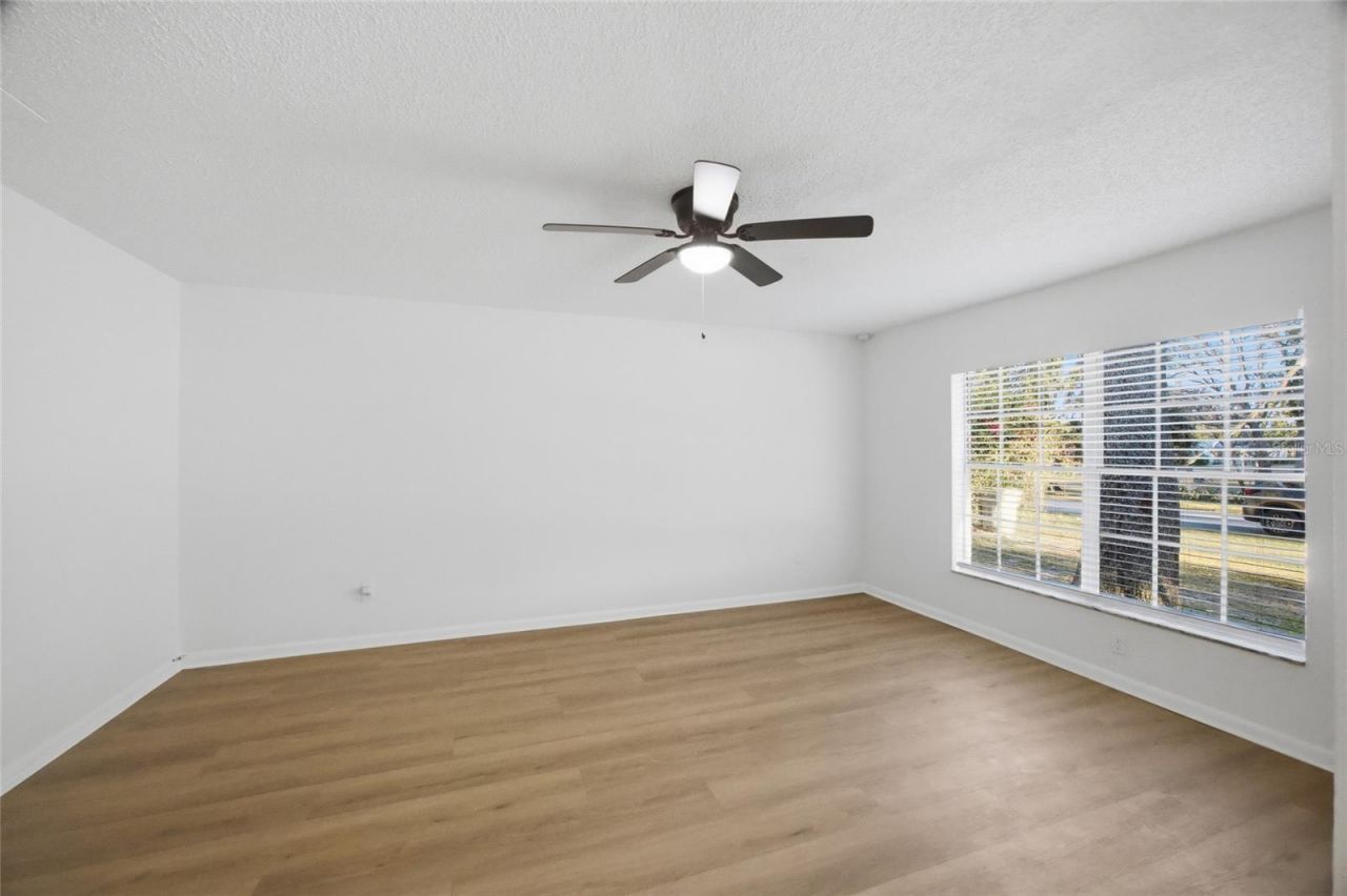 1812 E 99th Avenue, Tampa, FL 33612 Photo