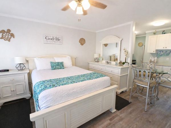 775 Gulf Shore Drive, UNIT 8135, Destin, FL 32541