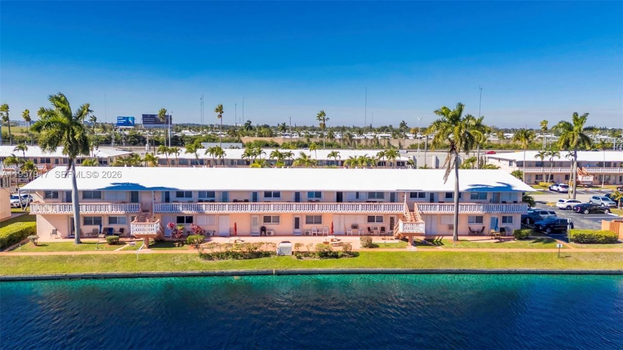 901 SW 11th Ave , Unit 17H, Hallandale Beach, FL 33009 Photo