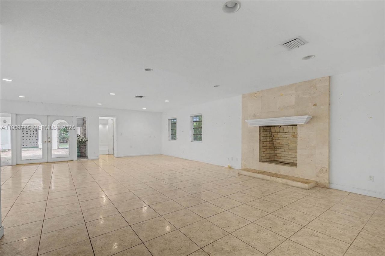 14670 SW 69th Pl, Palmetto Bay, FL 33158 Photo