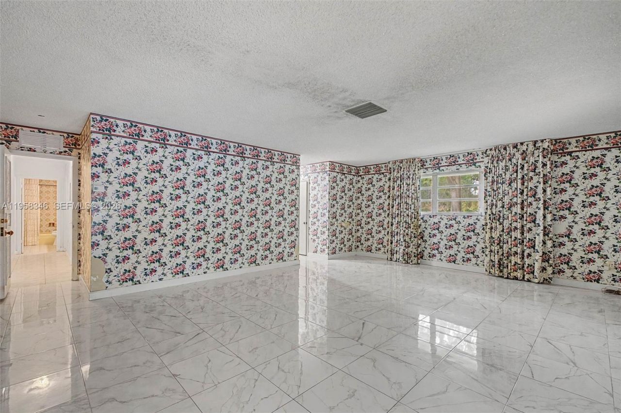 14670 SW 69th Pl, Palmetto Bay, FL 33158 Photo