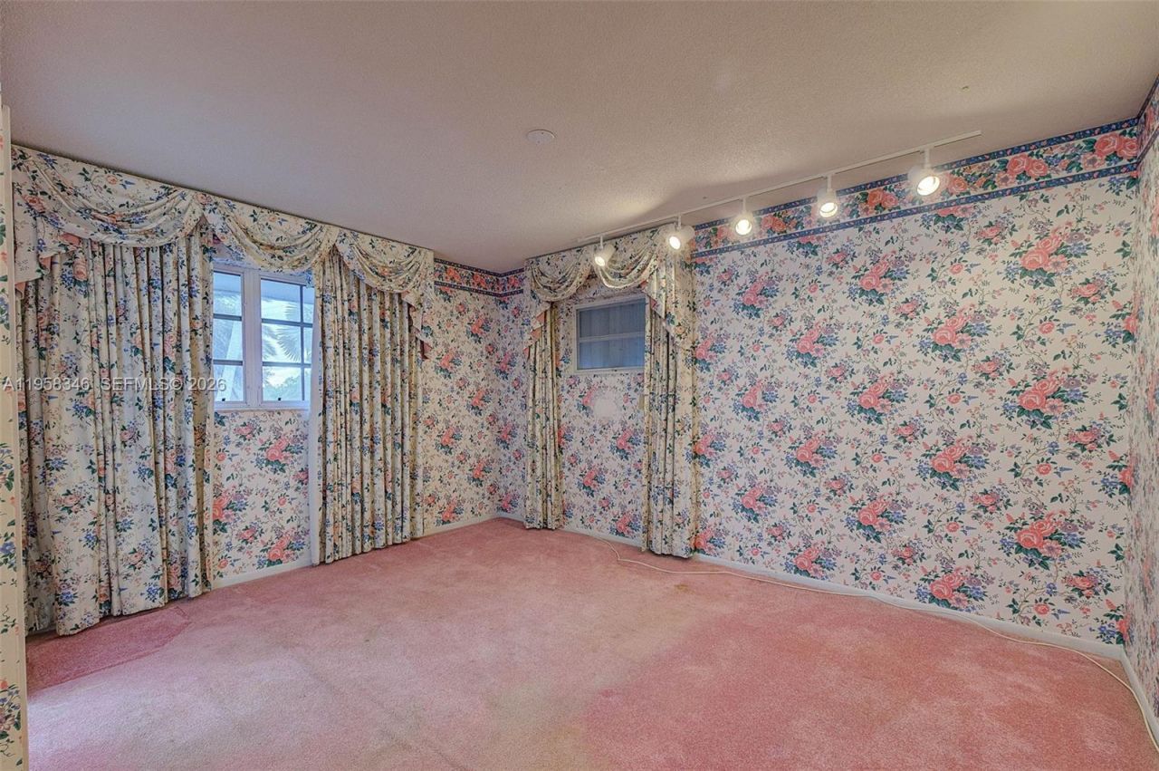 14670 SW 69th Pl, Palmetto Bay, FL 33158 Photo